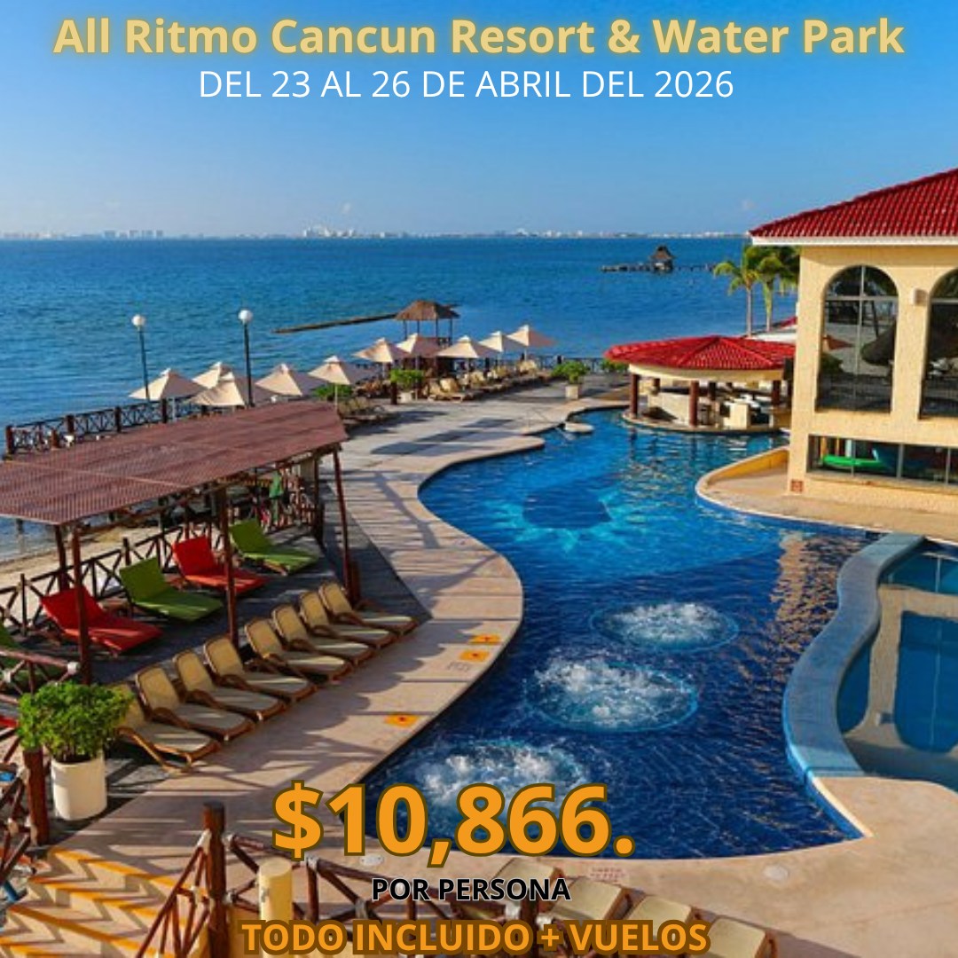 Mazatlán hotel piscina nocturna